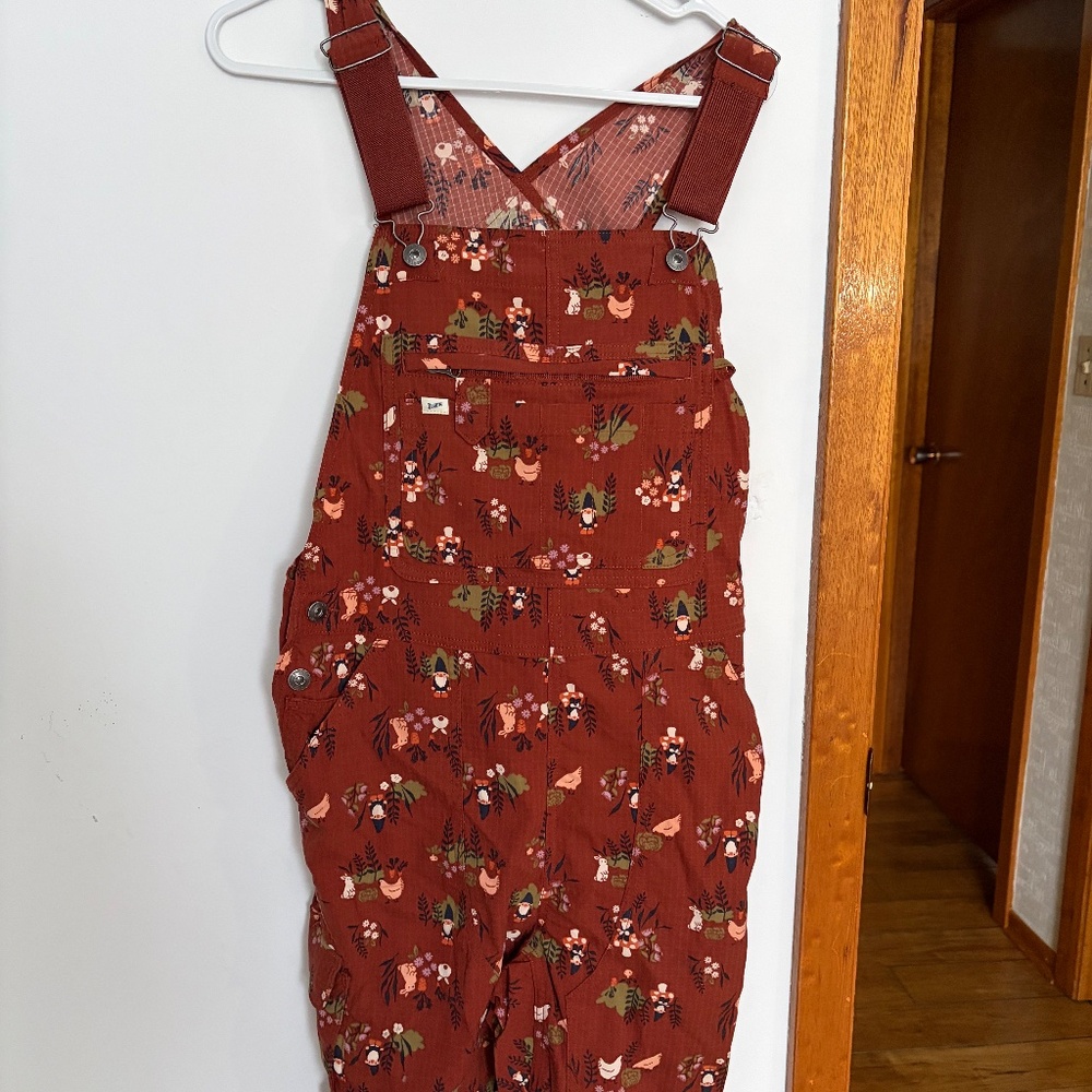 Duluth Trading Co Rust Floral Overalls | Women’s Medium